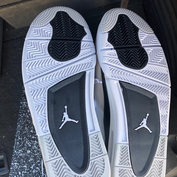 Jordan 4 Military Black - Picture 6 of 7